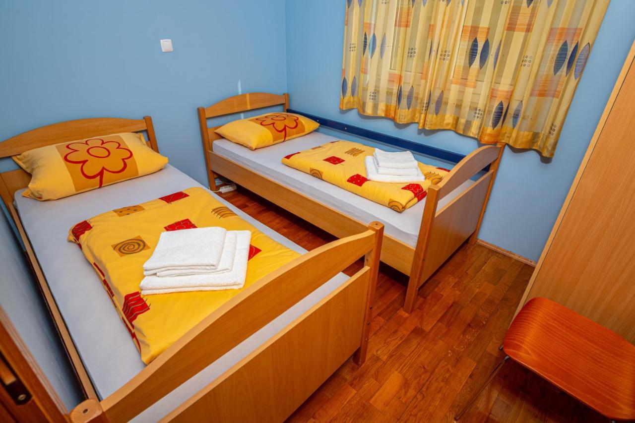 Apartman Rima ดรามัลย์ ภายนอก รูปภาพ