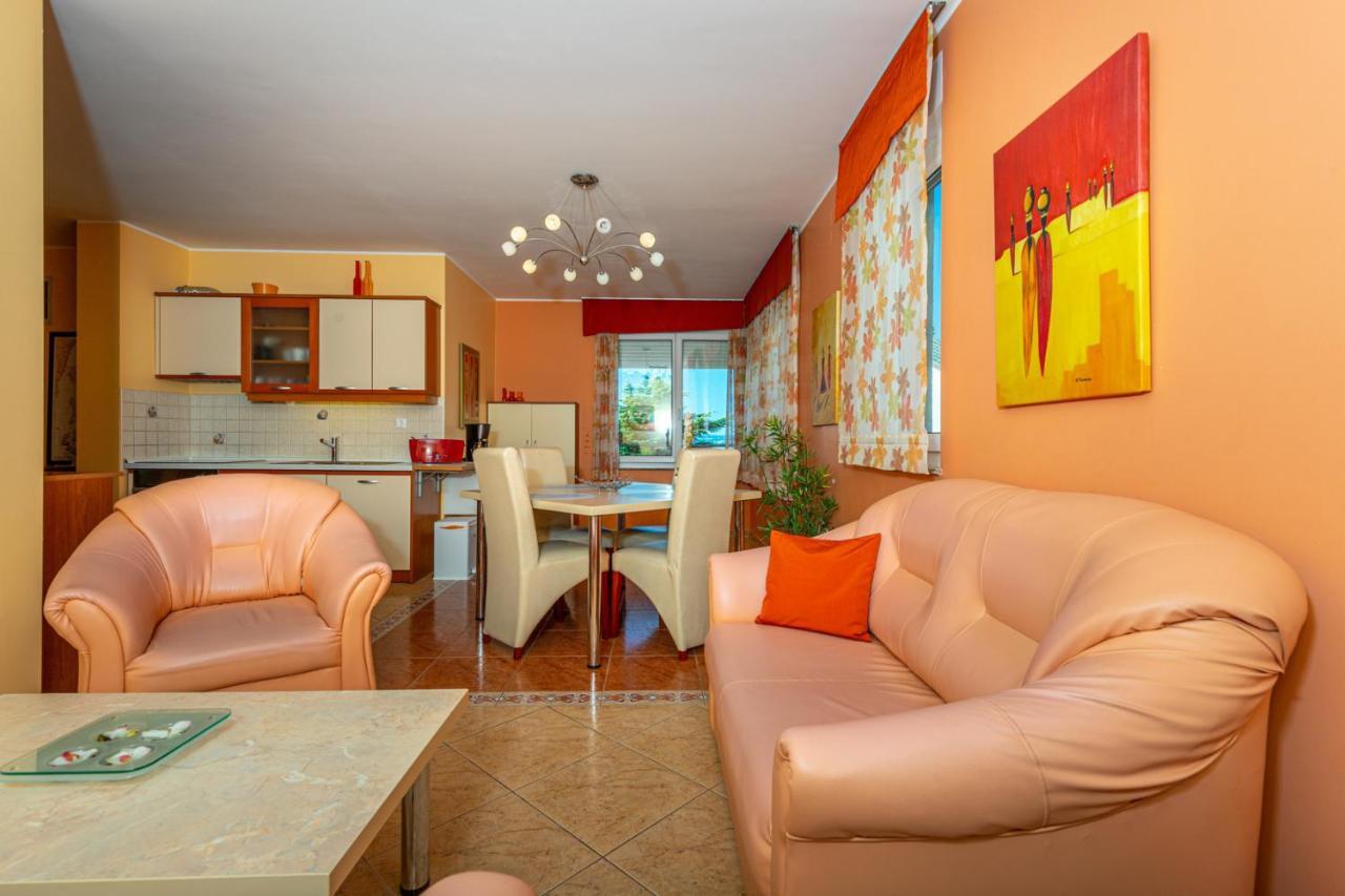 Apartman Rima ดรามัลย์ ภายนอก รูปภาพ