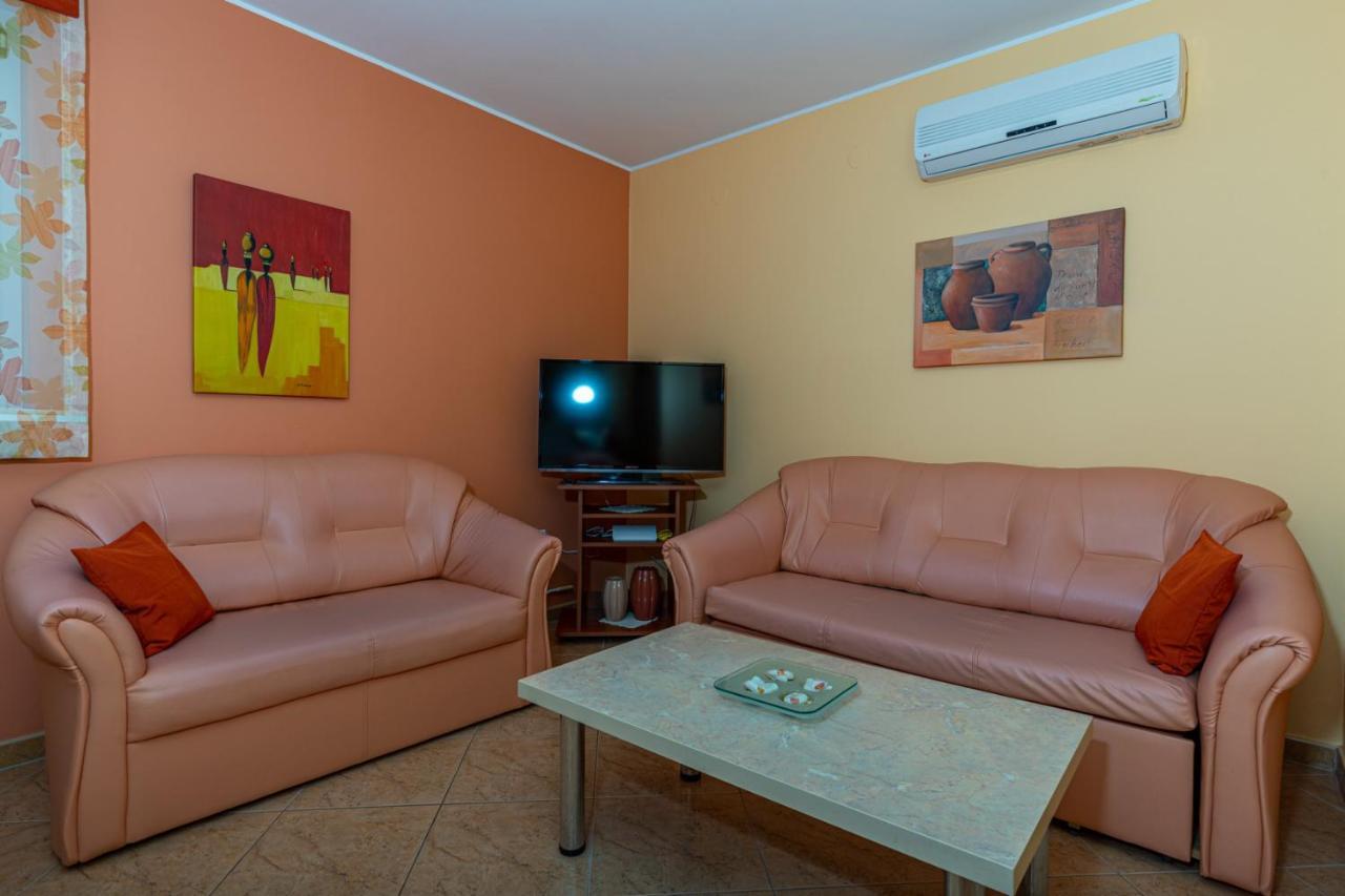 Apartman Rima ดรามัลย์ ภายนอก รูปภาพ