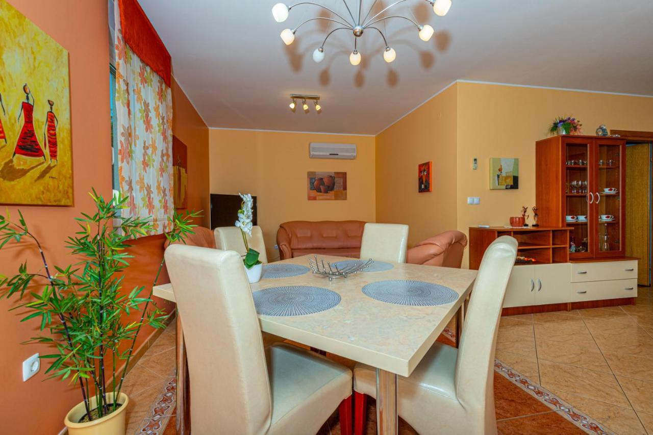 Apartman Rima ดรามัลย์ ภายนอก รูปภาพ