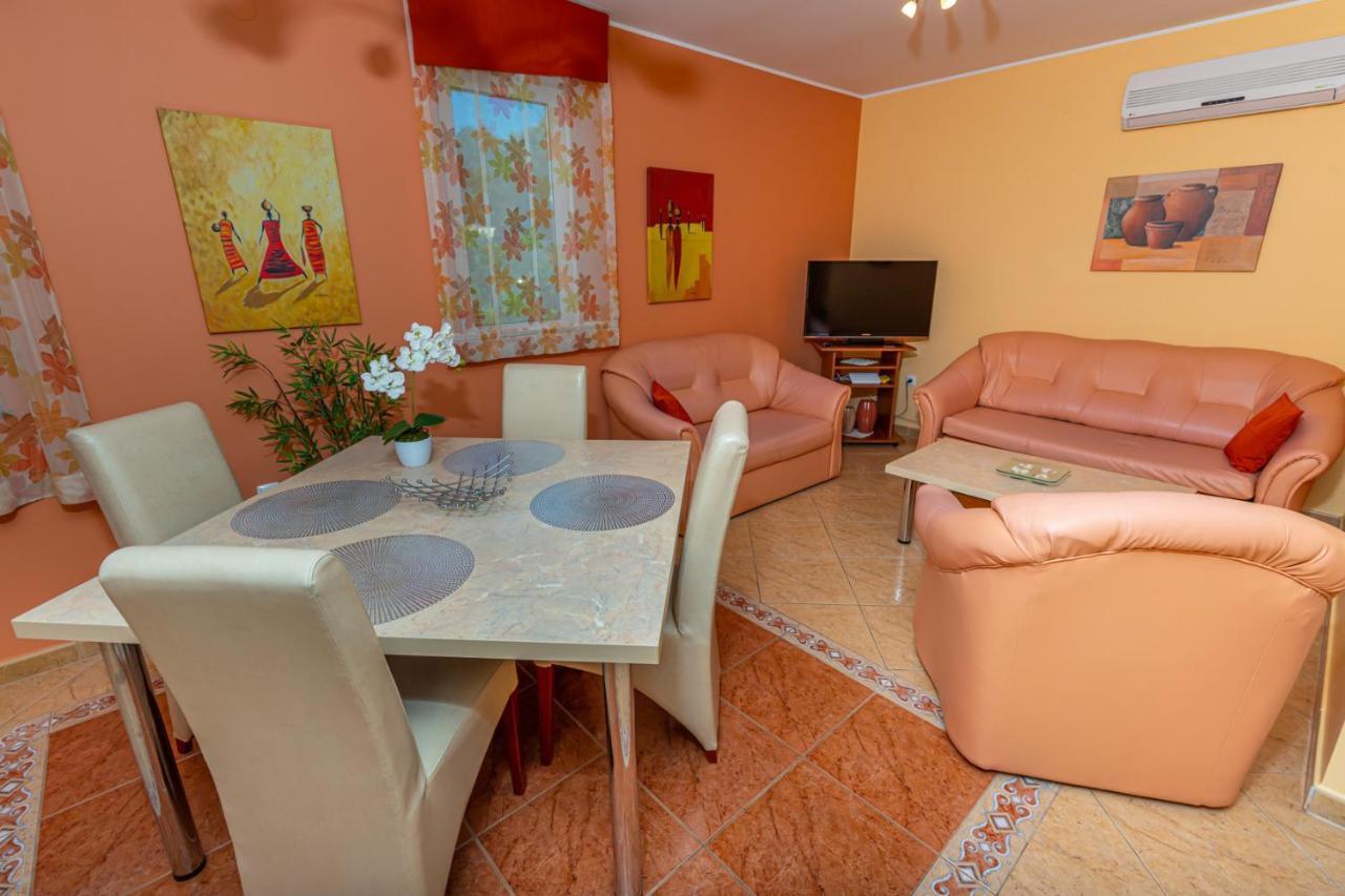 Apartman Rima ดรามัลย์ ภายนอก รูปภาพ