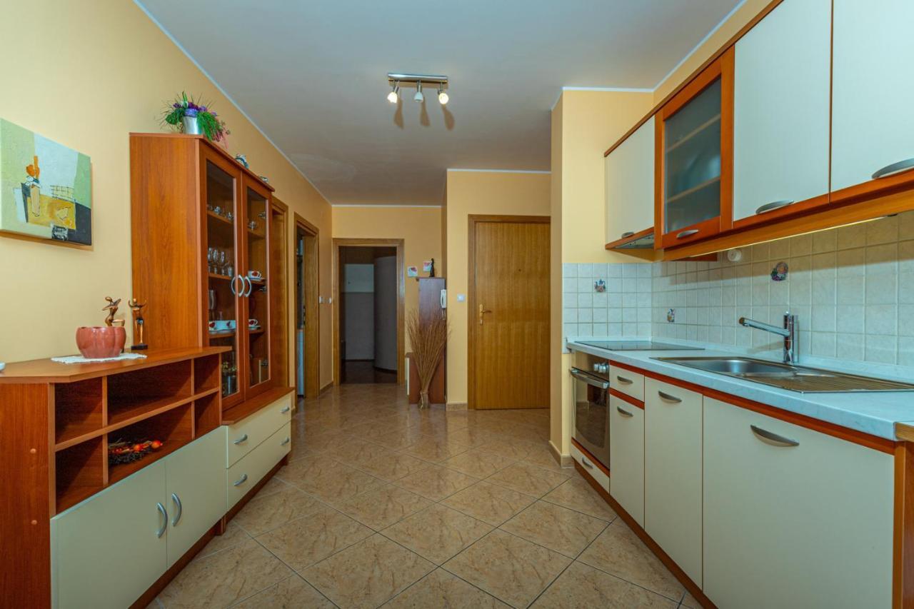 Apartman Rima ดรามัลย์ ภายนอก รูปภาพ