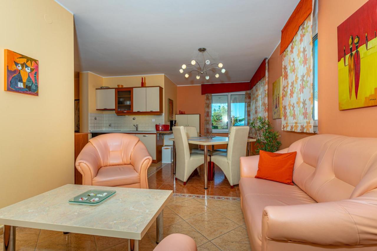 Apartman Rima ดรามัลย์ ภายนอก รูปภาพ