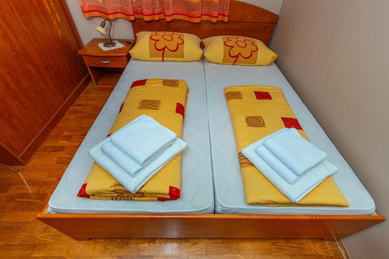 Apartman Rima ดรามัลย์ ภายนอก รูปภาพ